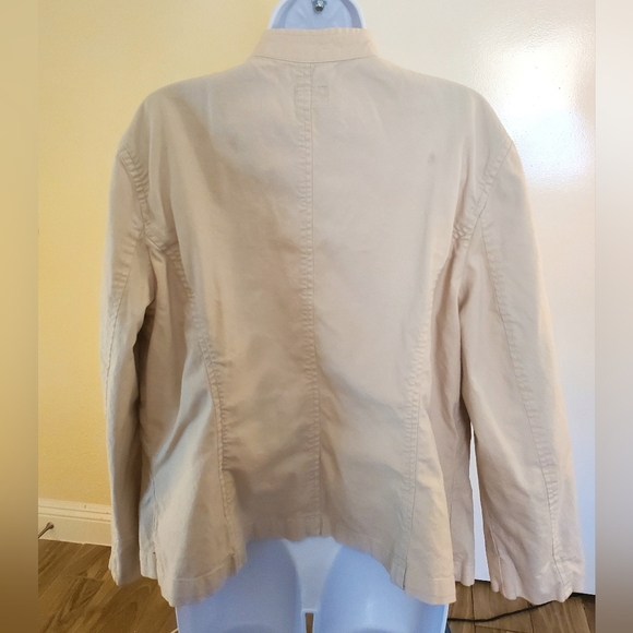 Mossimo Khaki Blazer with 4 Pockets - Picture 3 of 5